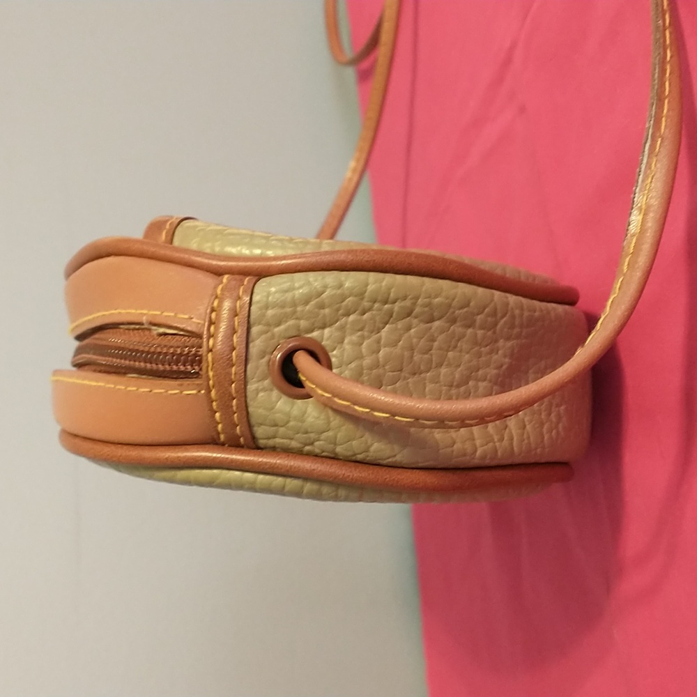 Dooney & Bourke All Weather Leather Small Crossbody Bag - Picture 5 of 9